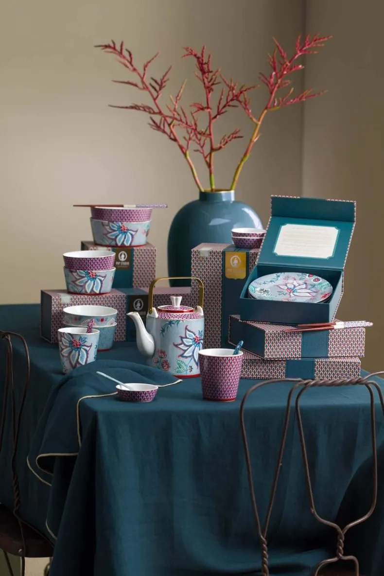 Oriental Flower Festival Theepot Medium